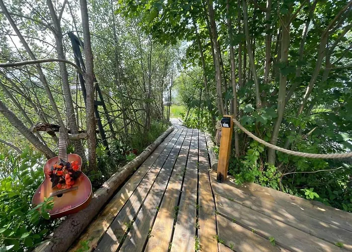 View Dome Sleeps 6 -hot Tub -fireplace Horni Podluzi